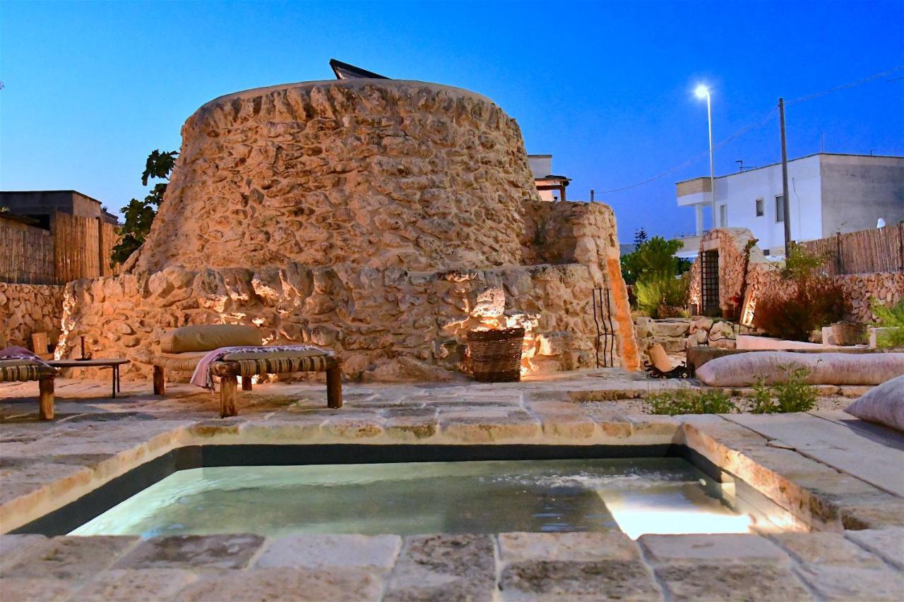 Trullo Santovia Bed and Breakfast Sant Isidoro  Buitenkant foto