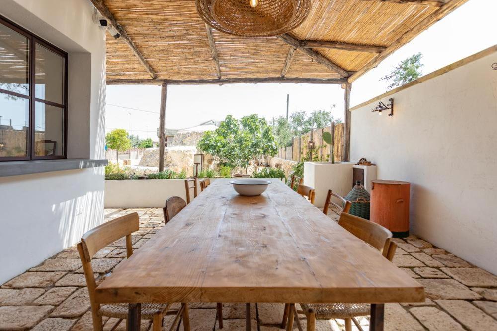 Trullo Santovia Bed and Breakfast Sant Isidoro  Buitenkant foto