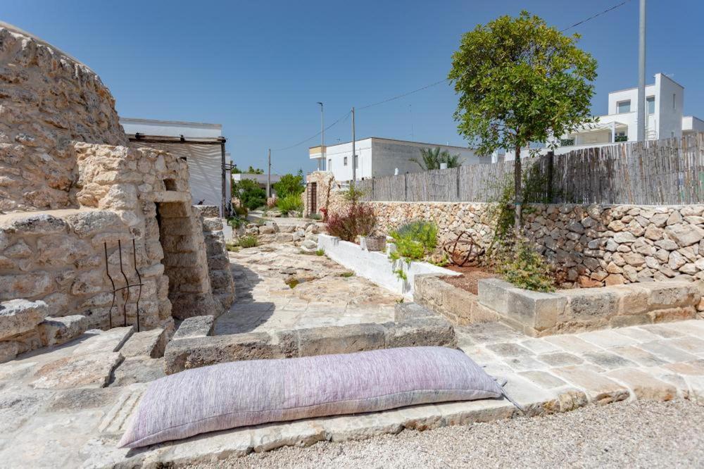 Trullo Santovia Bed and Breakfast Sant Isidoro  Buitenkant foto