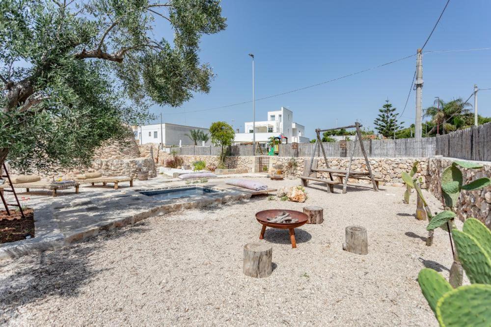 Trullo Santovia Bed and Breakfast Sant Isidoro  Buitenkant foto