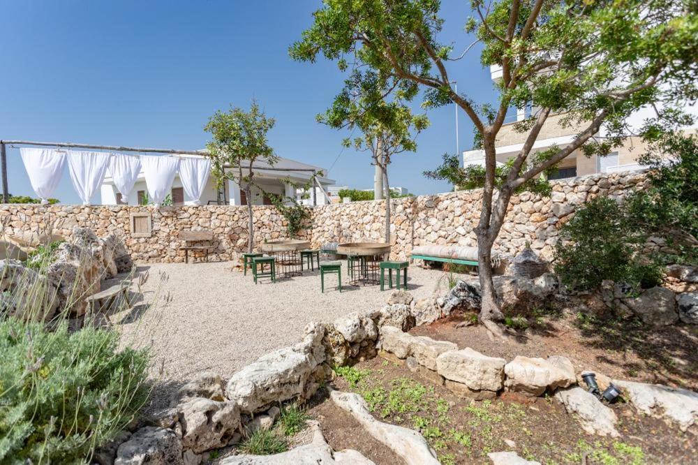 Trullo Santovia Bed and Breakfast Sant Isidoro  Buitenkant foto