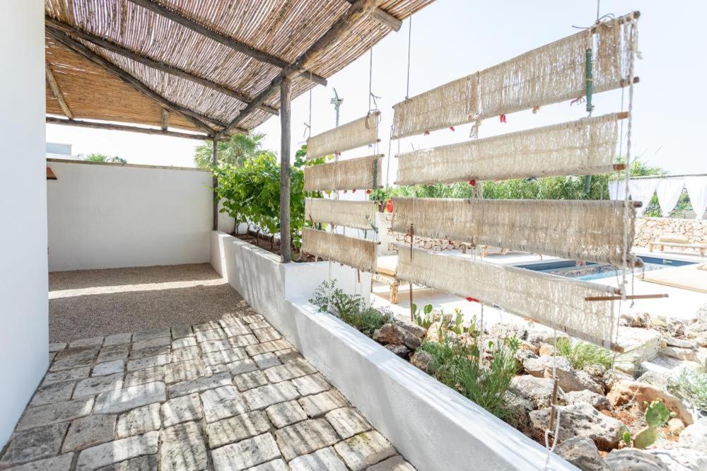 Trullo Santovia Bed and Breakfast Sant Isidoro  Buitenkant foto