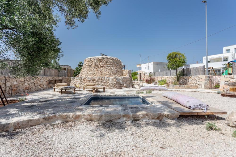 Trullo Santovia Bed and Breakfast Sant Isidoro  Buitenkant foto