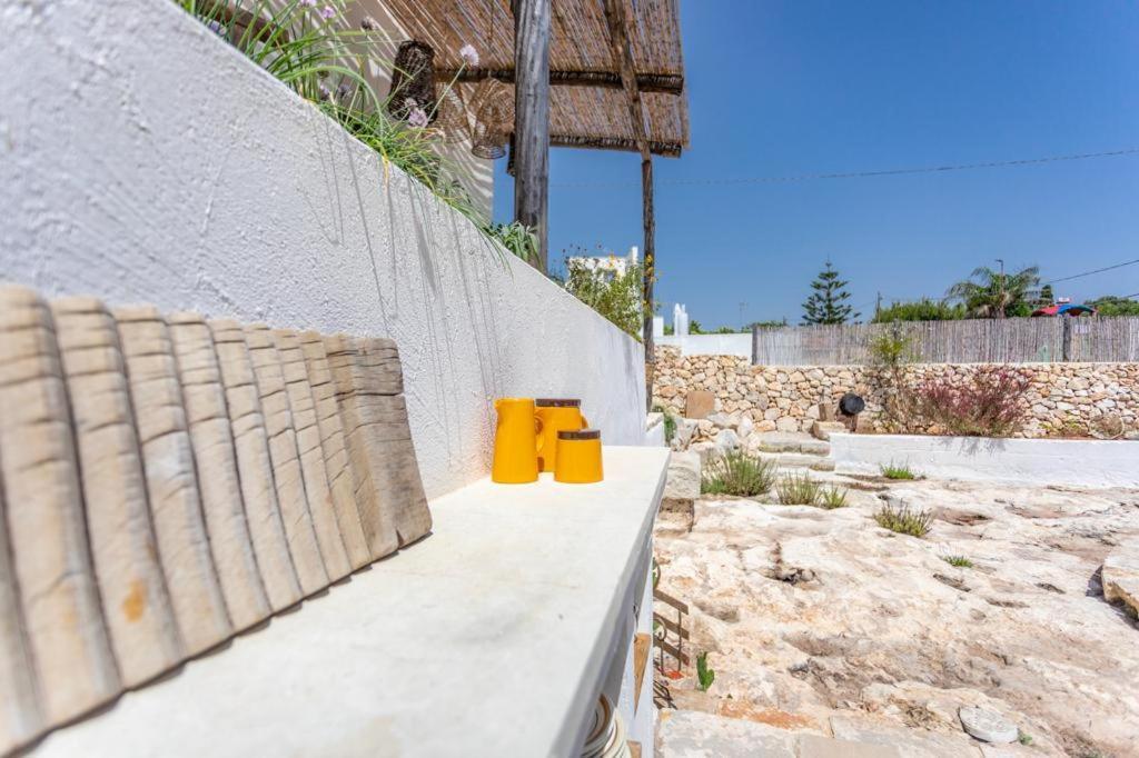 Trullo Santovia Bed and Breakfast Sant Isidoro  Buitenkant foto