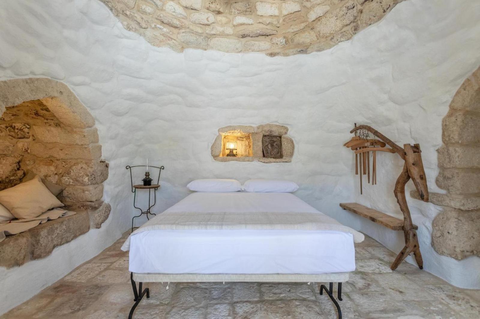 Trullo Santovia Bed and Breakfast Sant Isidoro  Buitenkant foto