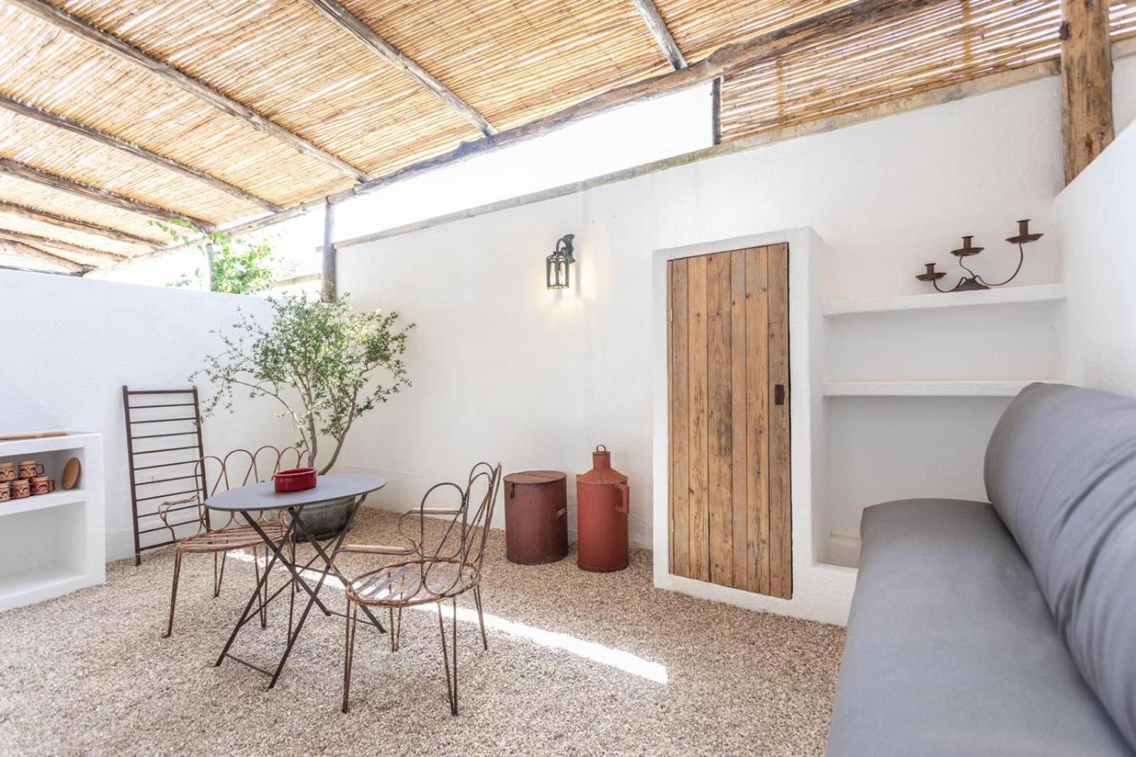 Trullo Santovia Bed and Breakfast Sant Isidoro  Buitenkant foto